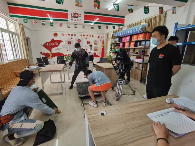 漳平市广告片拍摄公司：极简主义践行者，少即是多的视觉哲学